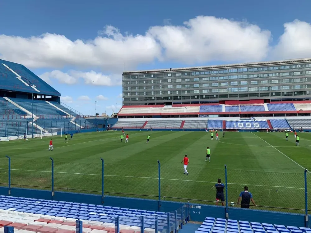 Amistoso entre Nacional y Wanderers en el Gran Parque Central