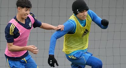 En su cuello lleva tatuada una palabra que decidió grabarse tras su lesión de tobillo: “Resiliencia”