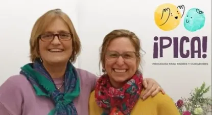 Las psiquiatras pediátricas Gabriela Garrido y Cecilia Amigo.