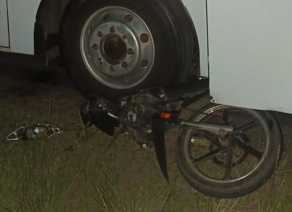 Así terminó la moto en la que viajaba la víctima