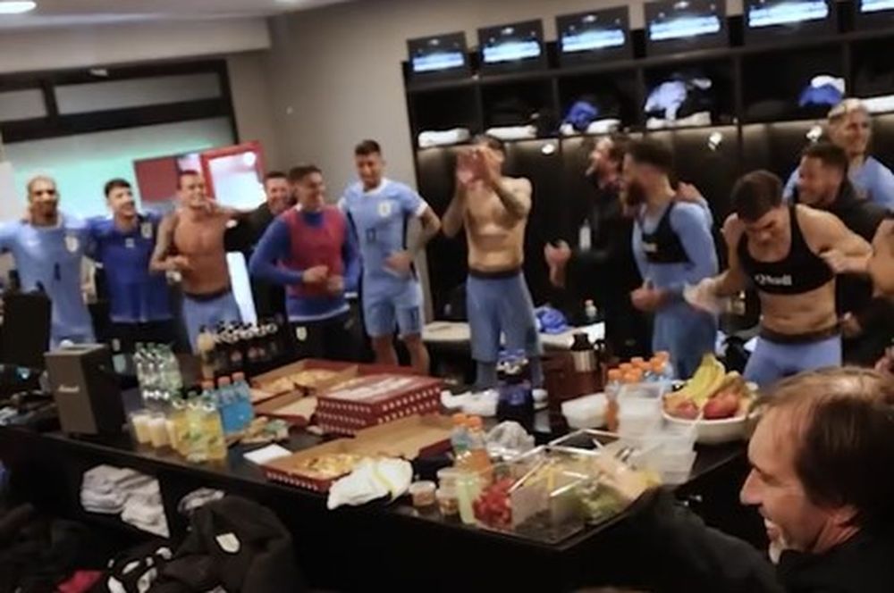 Festejo de Uruguay tras ganarle a Venezuela Festejo de Uruguay tras ganarle a Venezuela