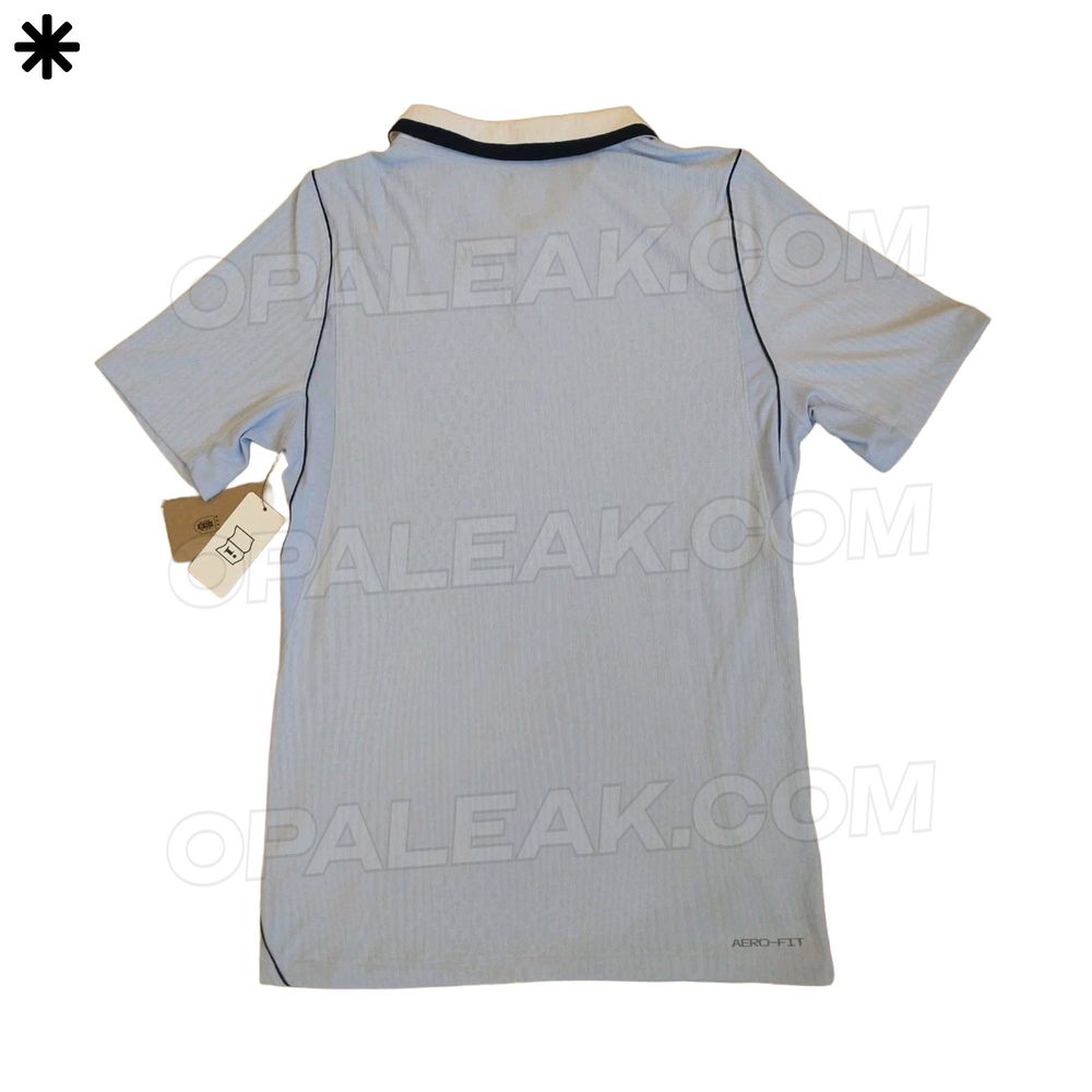 Posible diseño de la camiseta celeste de la selección uruguaya para el Mundial 2026 Posible diseño de la camiseta celeste de la selección uruguaya para el Mundial 2026