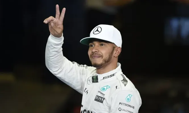 Un nuevo cortocircuito de Hamilton en Mercedes