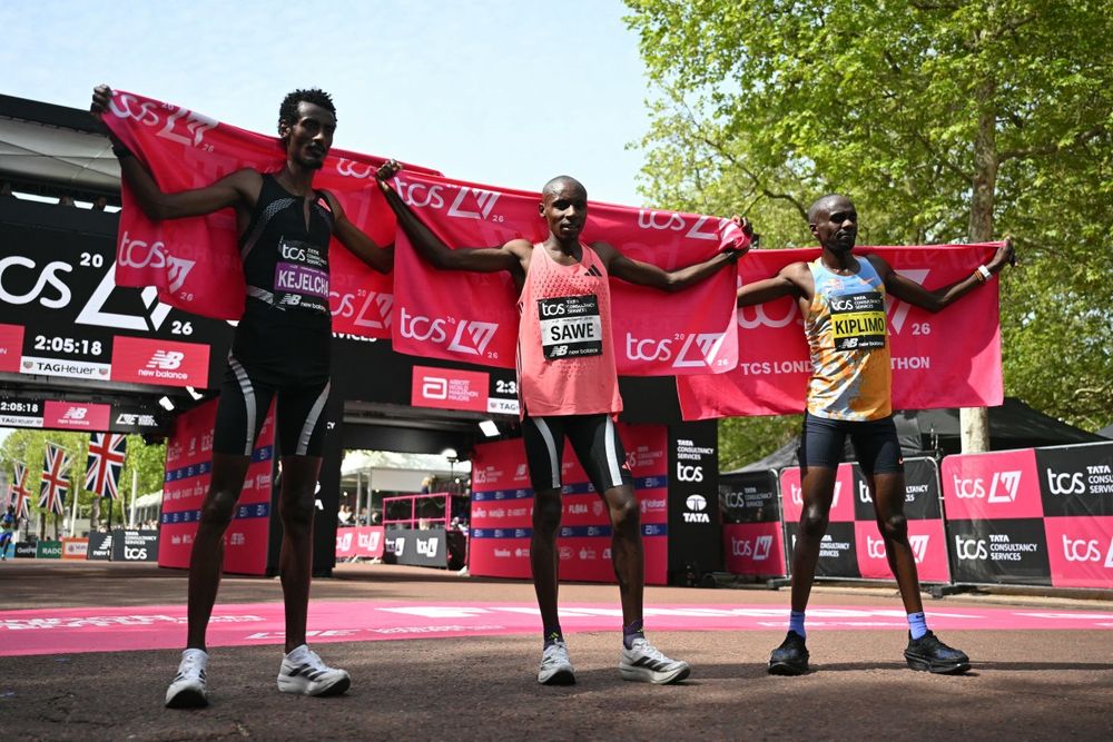 Yomif Kejelcha, Sabastian Sawe y Jacob Kiplimo