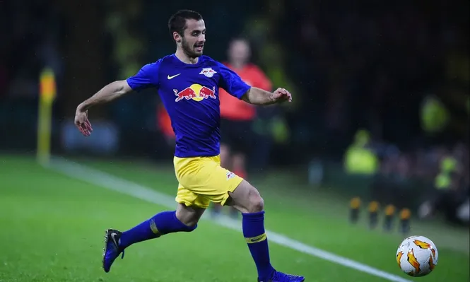 Atento Maestro: Saracchi se lesionó a los 16 minutos del partido por Europa League