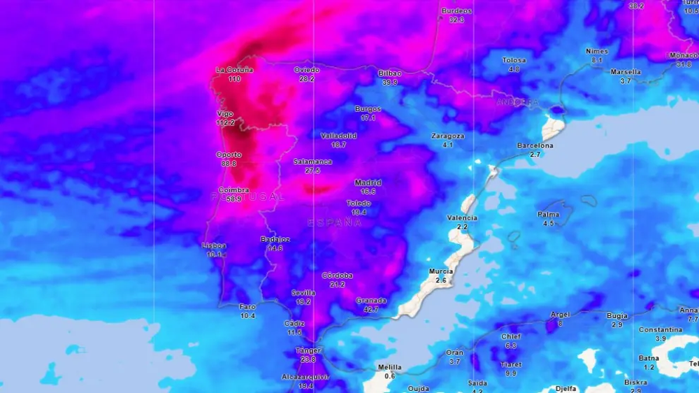 Temporal en Galicia y nieve en los Pirineos.
