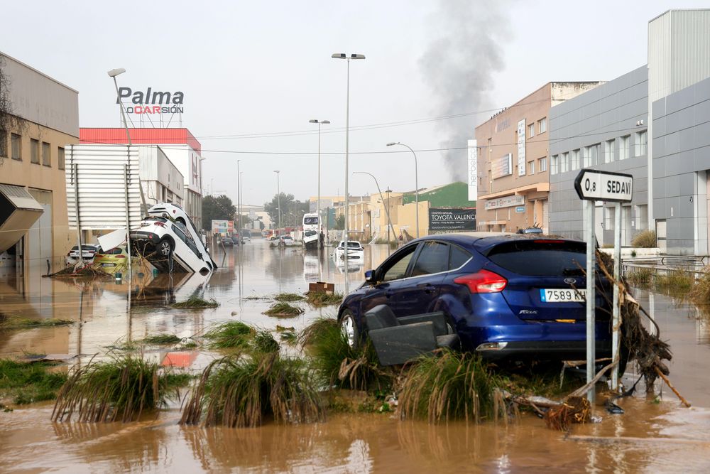 El agua arrastró todo a su paso.
