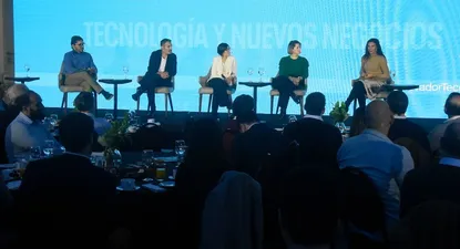 Integrantes del segundo panel de El Observador Eventos: Tecnología y Nuevos Negocios