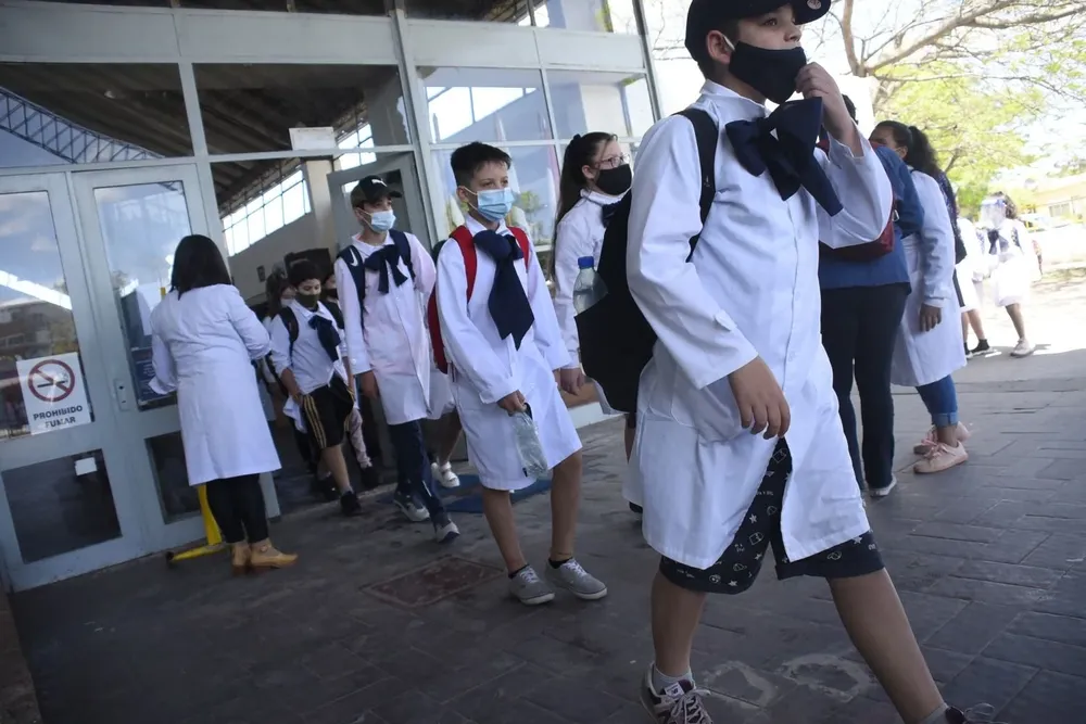Las clases en inicial, primaria y secundaria comenzarán el 7 de marzo