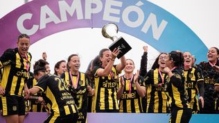 Peñarol le ganó a Nacional la final y se consagró campeón de la Fase 1 del Campeonato Uruguayo de fútbol femenino