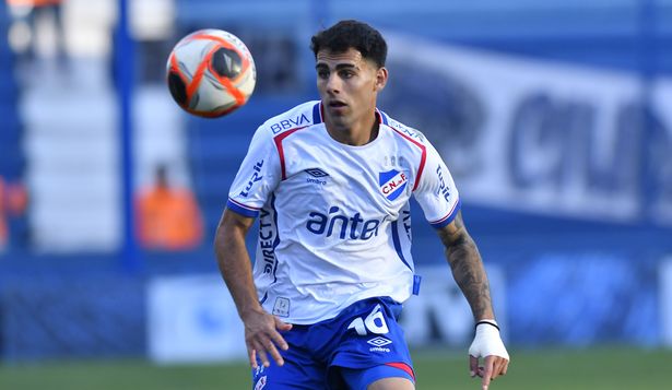 Lucas Villalba en Nacional