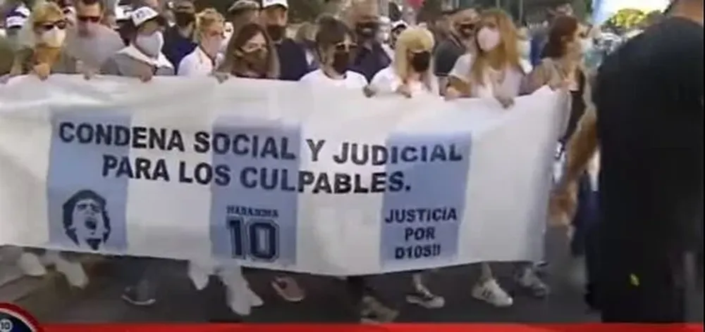 Marcha por Maradona