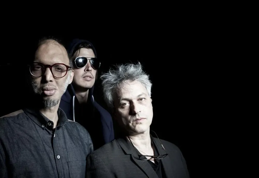 Marc Ribot s Ceramic Dog