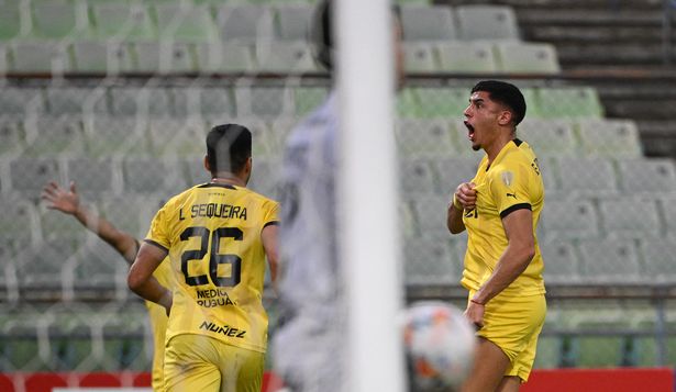 Video: mirá el golazo de Guzmán Rodríguez para Peñarol ante Caracas por la Copa Libertadores