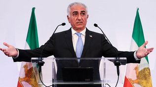 Reza Pahlavi, príncipe heredero del sha de Persia, se presenta como alternativa al actual gobierno de la república islamica.