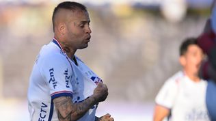 Nicolás López en Nacional