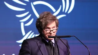 La victoria de Javier Milei en las elecciones legislativas refuerza su mandato y sus políticas de austeridad. La victoria de Javier Milei en las elecciones legislativas refuerza su mandato y sus políticas de austeridad.