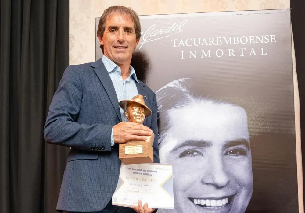 Guillermo Almada y el Gardel de Oro