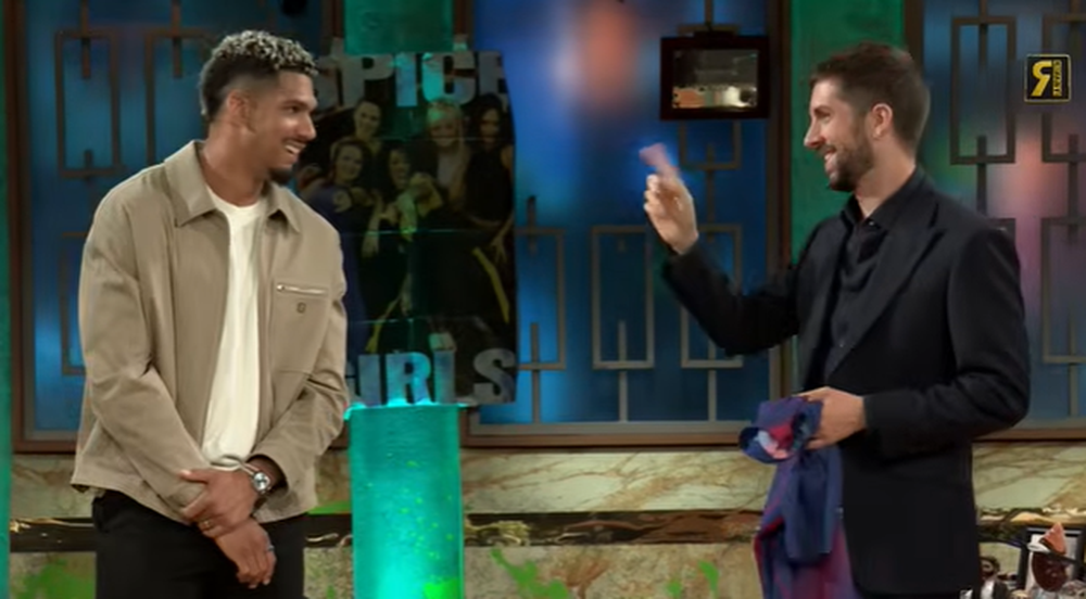 Ronald Araujo y David Broncano en La Revuelta