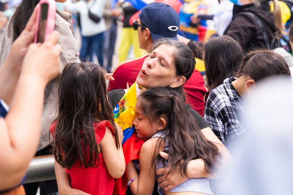 Manifestación de venezolanos en Uruguay, tras el derrocamiento de Nicolás Maduro