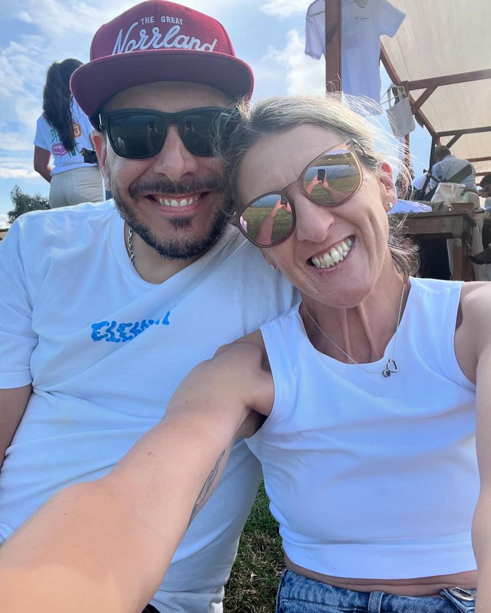 Ana Laura y Richard, su pareja y compañero que la asiste en todas las carreras Ana Laura y Richard, su pareja y compañero que la asiste en todas las carreras