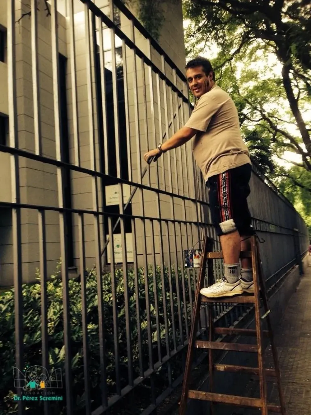 Marcelo Demestoy colaborando para la Pérez Scremini