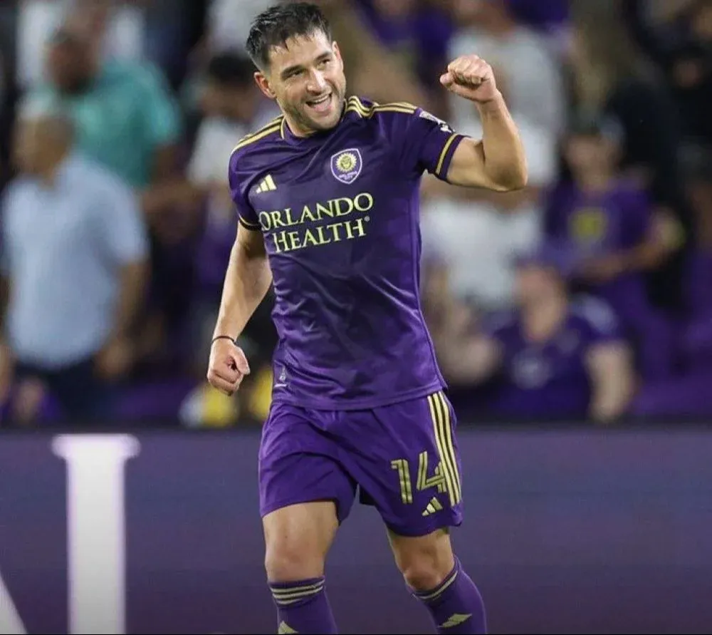 Nicolás Lodeiro anoto un golazo y volvió a ser figura en Orlando City
