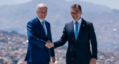 kast habla de nueva etapa con bolivia en la primera visita de estado de un presidente chileno en 71 anos