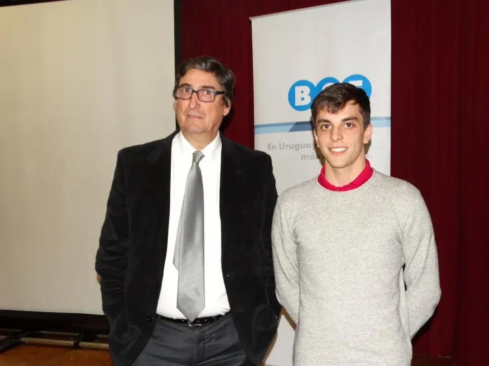 Mario Castro y Santiago Urrutia