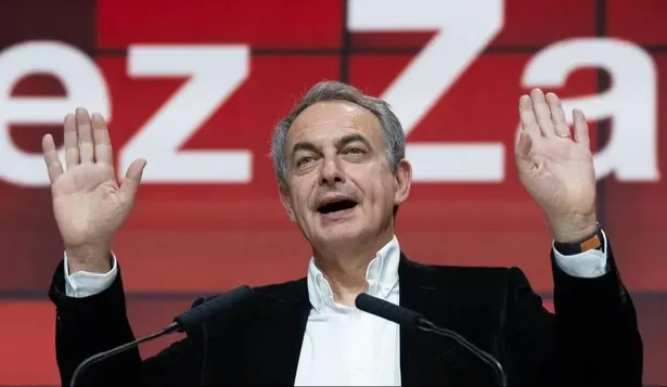 El expresidente del Gobierno, José Luis Rodríguez Zapatero, interviene durante la apertura del 15 Congreso del PSC, en el Palau de Congressos de Catalunya,