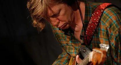 El glorioso trance de un Sonic Youth