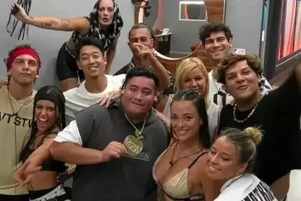 Participantes de GH23-24