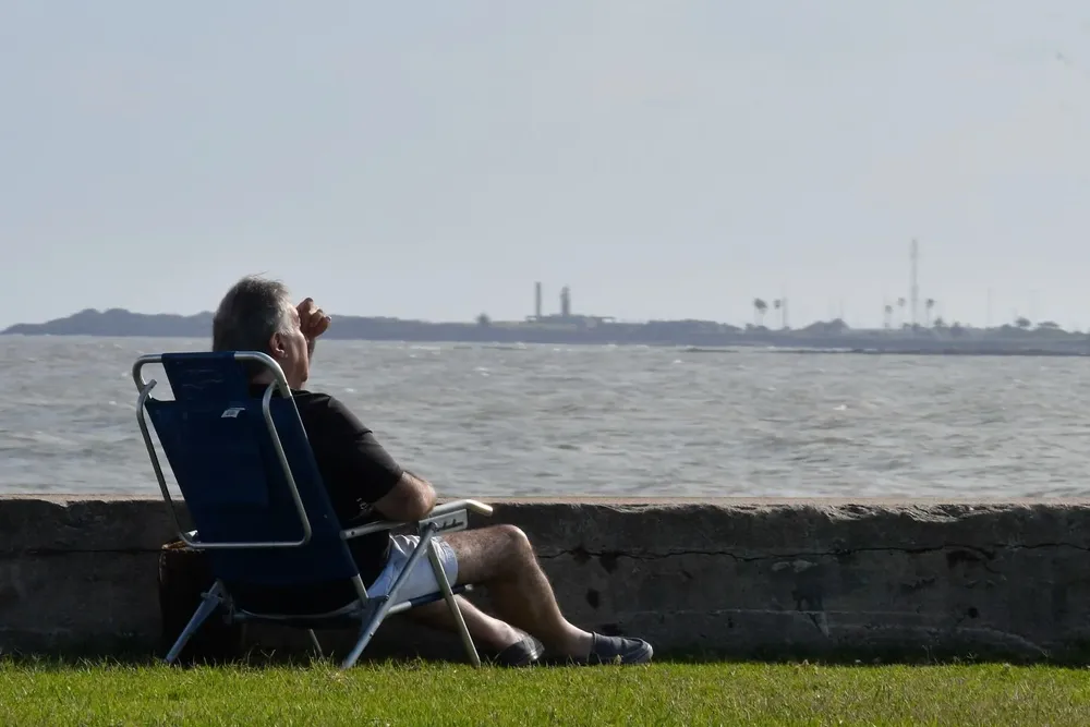 Se espera un día nublado y caluroso en Montevideo, con algunas lluvias
