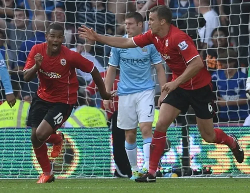 Cardiff City dio la nota ante Manchester City