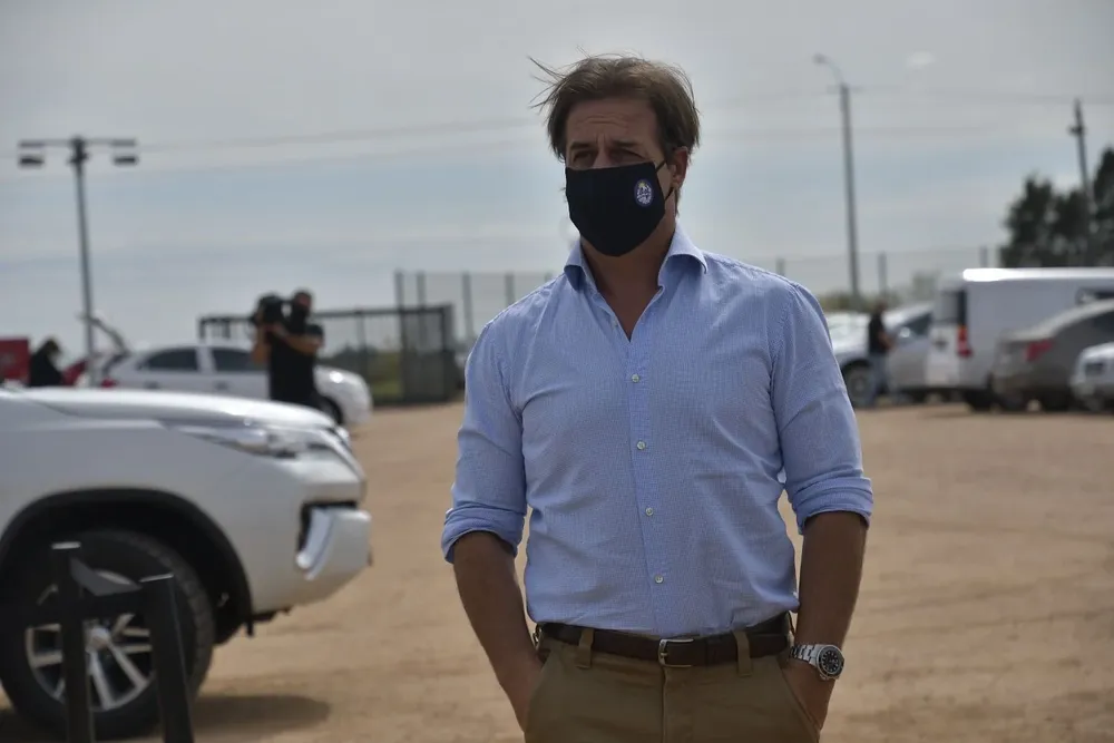 La aprobación del presidente cae en el último trimestre, según Factum y Cifra