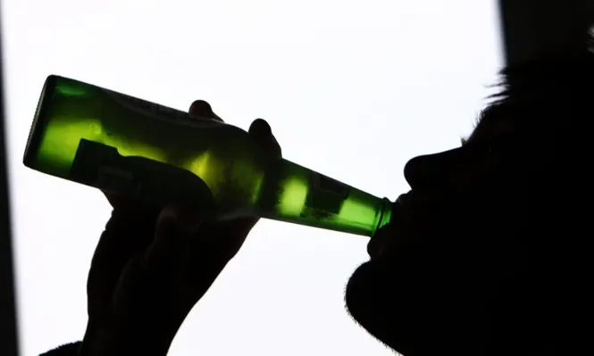 Comercios tendrán que comprar licencias para vender alcohol