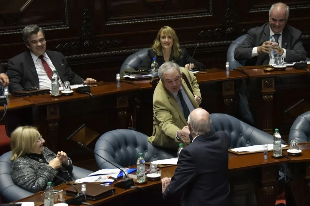 Luis Alberto Heber y Enrique Rubio, el choque de dos realidades.