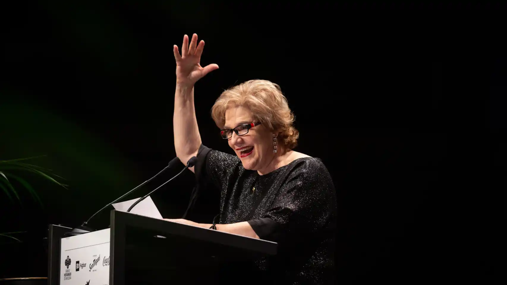 La escritora y periodista Pilar Rahola, agredida ene La Garriga por violentos de izquierdas.