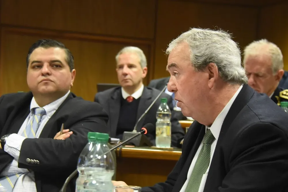 Ministerio del Interior fue al Parlamento a exponer sobre la Rendición de Cuentas.