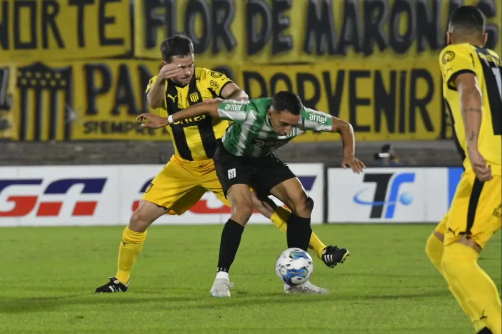 Lucas Hernández y Agustín Pereira
