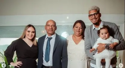 Ronald Araujo en el casamiento de sus padre en Rivera