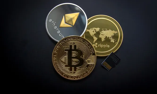 Trump anunció que EEUU tendrá una reserva de criptomonedas: ¿qué monedas incluirá?