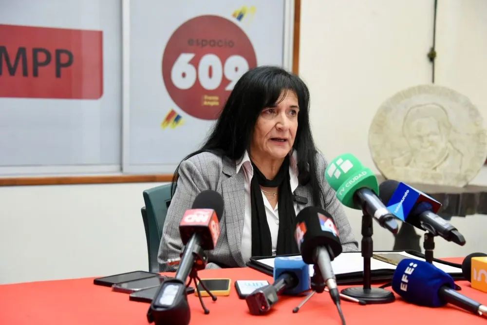 Raquel Pannone, médica personal de Mujica, en la conferencia de prensa