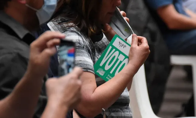 El FA resolvió acompañar referéndum contra LUC pero no definió el mecanismo