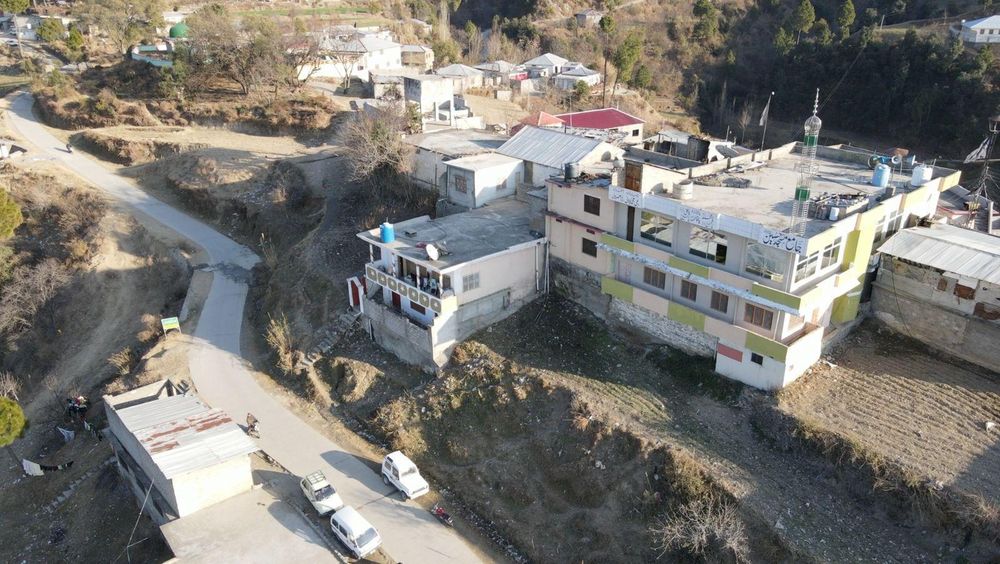 Desde hace un siglo esta mezquita, en las montañas de Pakistán, viene siendo usada por las dos ramas del Islam sin problemas.