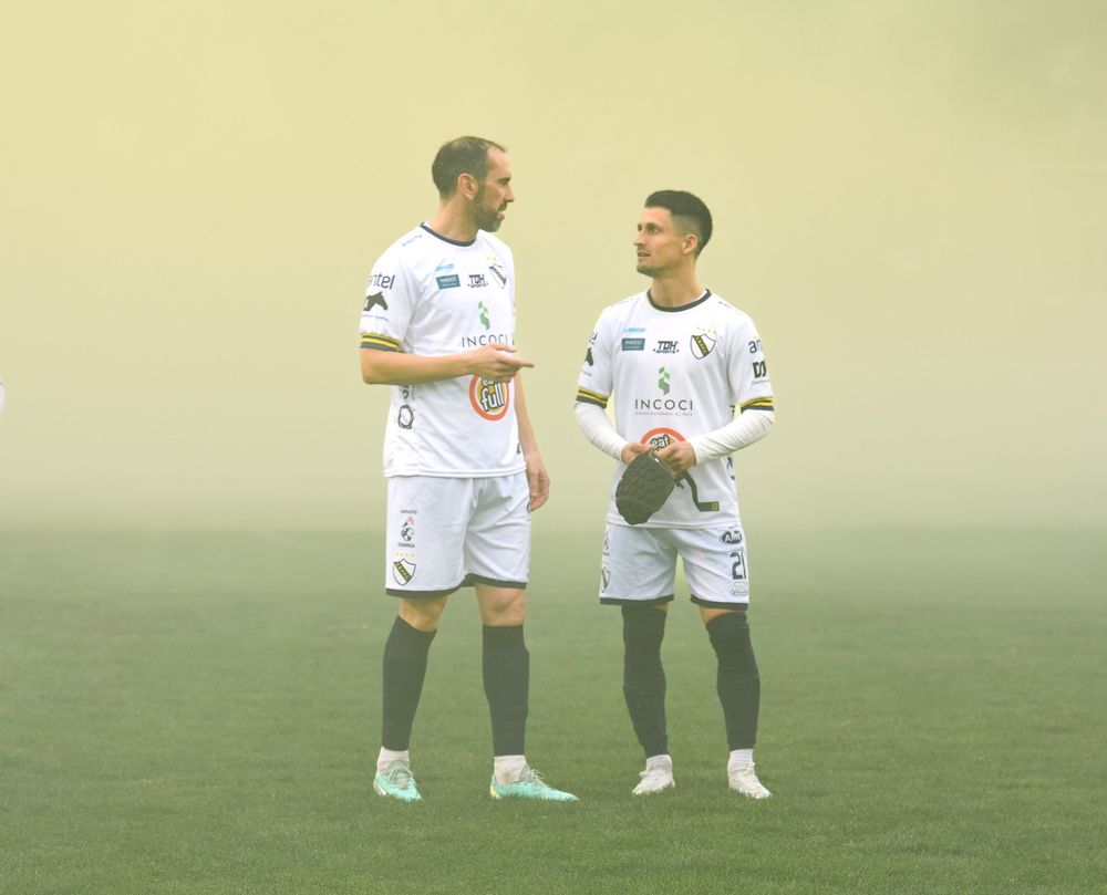 Diego Godín y Mauro Portillo, compañeros en Porongos de Flores