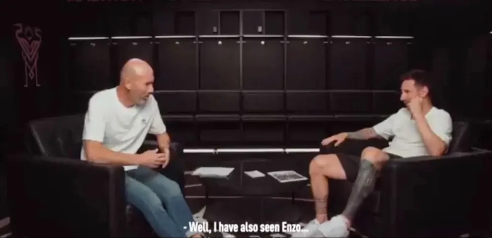 Dos cracks frente a frente: Zidane y Messi