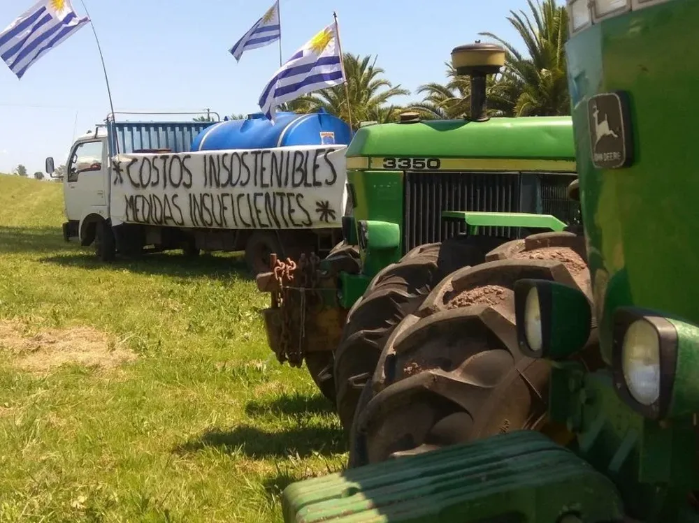 L[os productores siguen firmes en sus movilizaciones en procura de medidas más efectivas