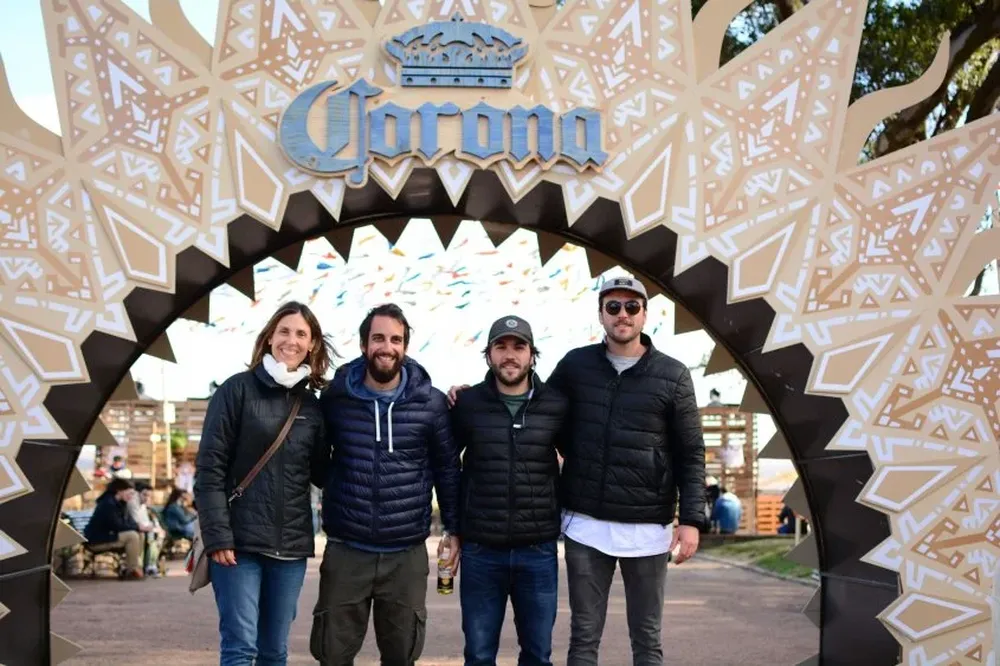 Gabriela Cibils, Gonzalo Tasende, Nicolas y Agustin Clark