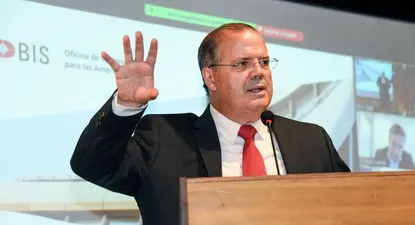 El ex presidente del Banco Central de Brasil, Alexandre Tombini.